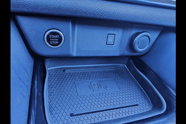 Nissan QASHQAI 1.3 MHEV Xtronic Tekna Design Pano Leder Trekhaak Dealer OH 1e eig