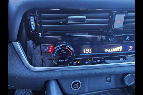 Nissan QASHQAI 1.3 MHEV Xtronic Tekna Design Pano Leder Trekhaak Dealer OH 1e eig