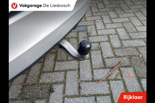 Land Rover Discovery 2.0 TD4 HSE Luxury/pano/leer/navi/camera/trekhaak/boeken