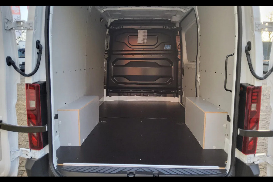 Renault Master 150.35 EURO 6 L2H2 GESLOTEN WIT - V-63-JRT - BPM VRIJ!