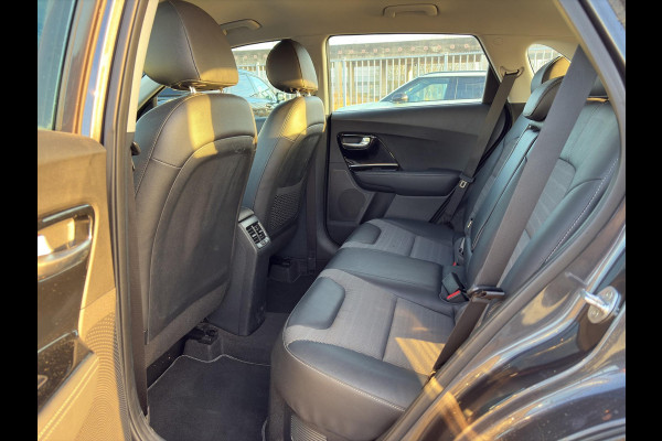 Kia Niro 1.6 GDi Hybrid DynamicLine Automaat | Navi | Clima | Cruise | LMV | Camera | H-Leder | Apple Carplay & Android Auto |