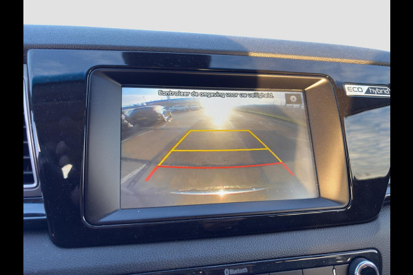 Kia Niro 1.6 GDi Hybrid DynamicLine Automaat | Navi | Clima | Cruise | LMV | Camera | H-Leder | Apple Carplay & Android Auto |
