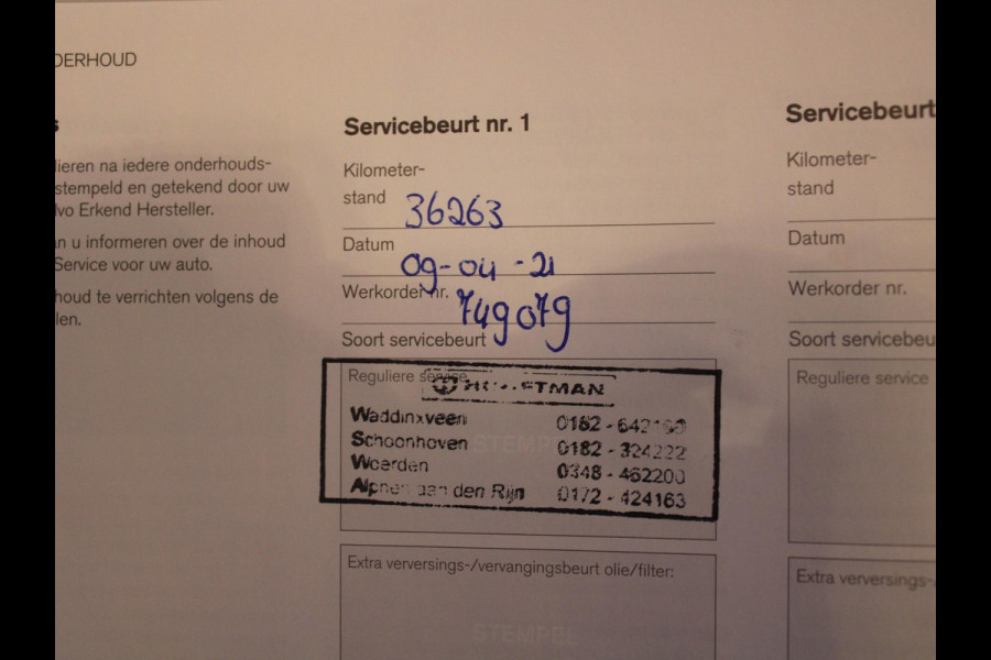 Volvo XC40 2.0 T5 AWD R-Design Intro Edition | ELEKTRISCH SCHUIFDAK | LEDEREN BEKLEDING | 2100 KG TREKGEWICHT |