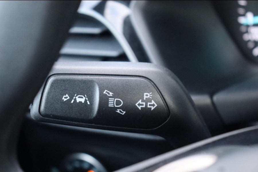 Ford Fiesta 1.1 Trend org. NL-auto navigatie cruise