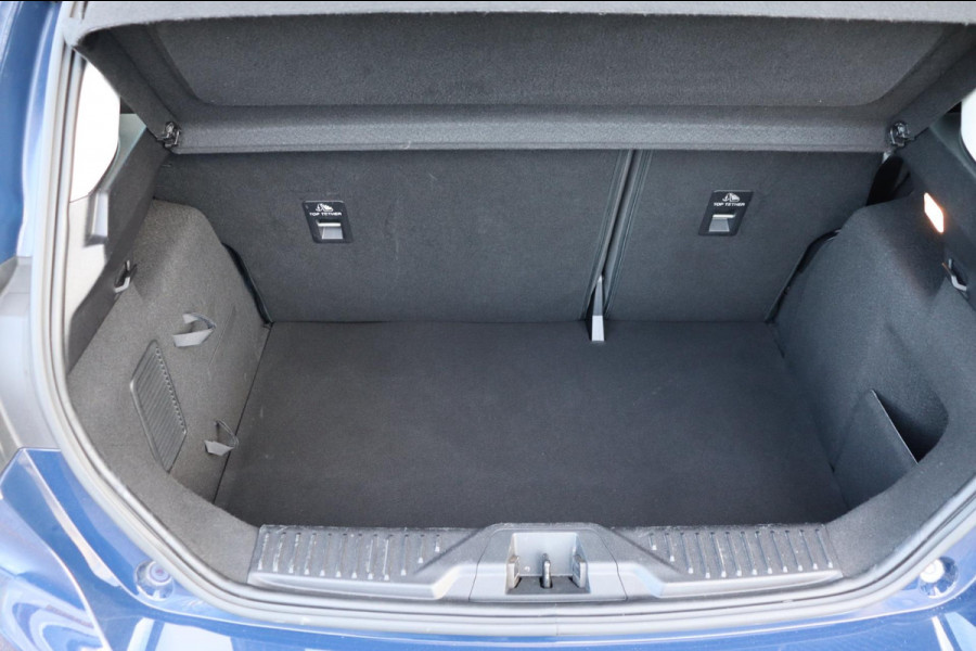 Ford Fiesta 1.1 Trend org. NL-auto navigatie cruise