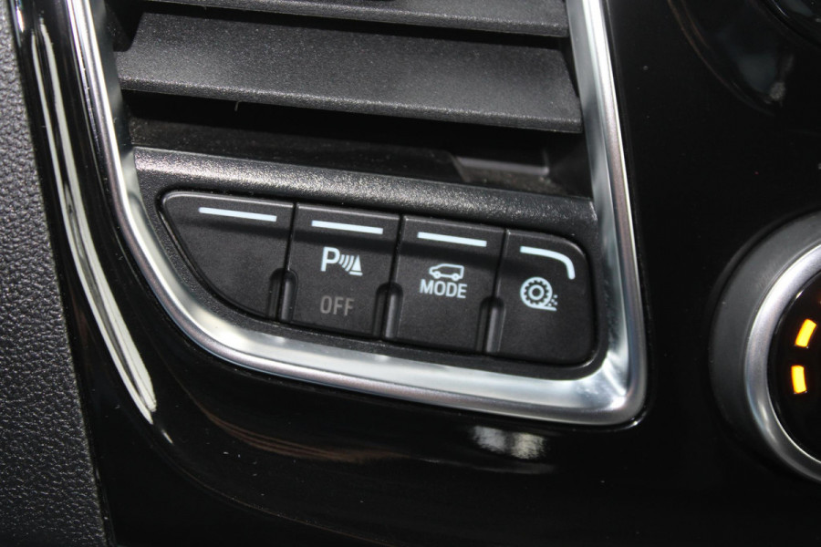 Ford Transit Custom Dubbele Cabine 320 2.0 TDCI L2H1 Sport | Trekhaak | Camera | Winterpack | 18 INCH Lichtmetalen Velgen | Airco | Adaptieve Cruise Control