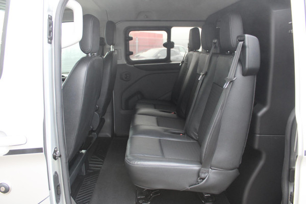 Ford Transit Custom Dubbele Cabine 320 2.0 TDCI L2H1 Sport | Trekhaak | Camera | Winterpack | 18 INCH Lichtmetalen Velgen | Airco | Adaptieve Cruise Control