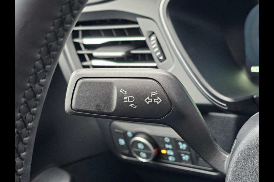 Ford Kuga 2.5 PHEV Titanium 243pk |  Driver Assistance Pack | Winterpack | Wegklapbare Trekhaak | 18 inch Licht metalen velgen