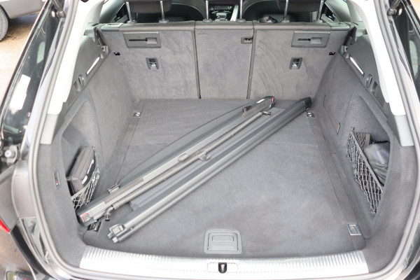 Audi A4 Avant 35 TFSI Advanced Edition org NL el.trekhaak +klep