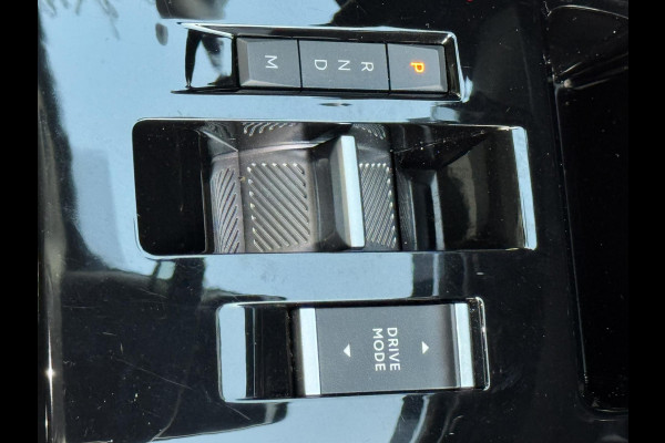 Citroën C4 1.2 PureTech Feel Automaat Adaptive cruise Airco Apple / Android Dodehoekdetectie Navi Parkeercamera / sensoren Head-Up