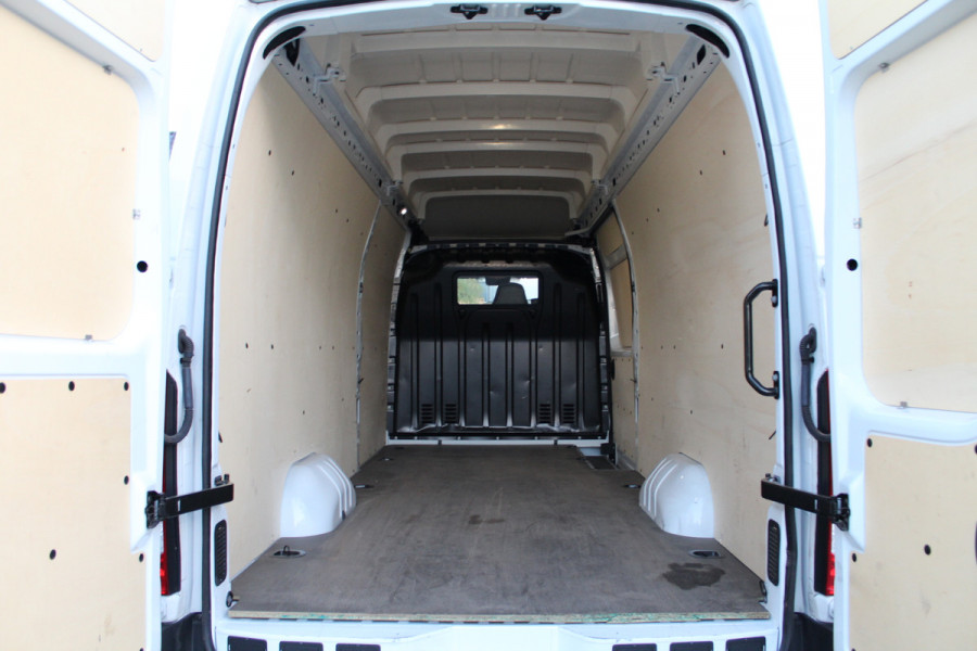 Renault Master T35 2.3 dCi 145PK E6 L4H3 EL RWD Energy Comfort ✓ Maxi ✓ Jumbo ✓ 3-zits ✓ Navigatie / Camera ✓ 270° deuren