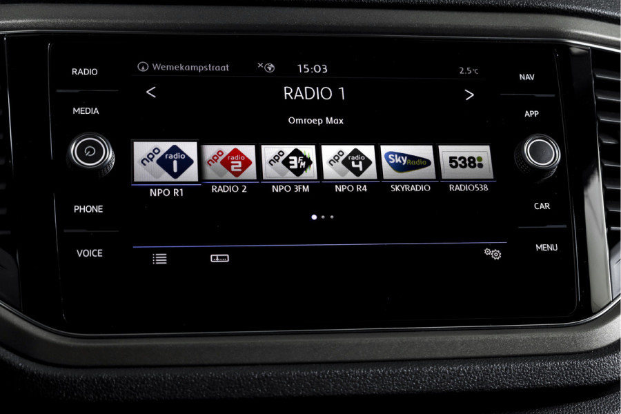 Volkswagen T-Roc 1.5 TSI 150 PK Style - Automaat | Adapt.Cruise | PDC | NAV+App.Connect | Auto.Airco | LM 17" |