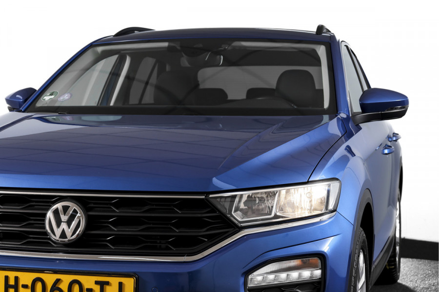 Volkswagen T-Roc 1.5 TSI 150 PK Style - Automaat | Adapt.Cruise | PDC | NAV+App.Connect | Auto.Airco | LM 17" |