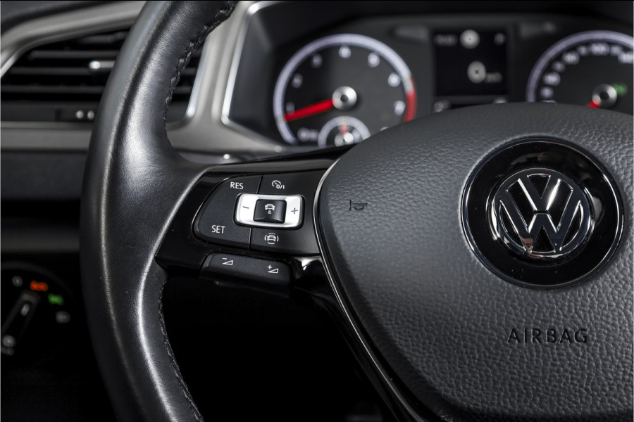 Volkswagen T-Roc 1.5 TSI 150 PK Style - Automaat | Adapt.Cruise | PDC | NAV+App.Connect | Auto.Airco | LM 17" |