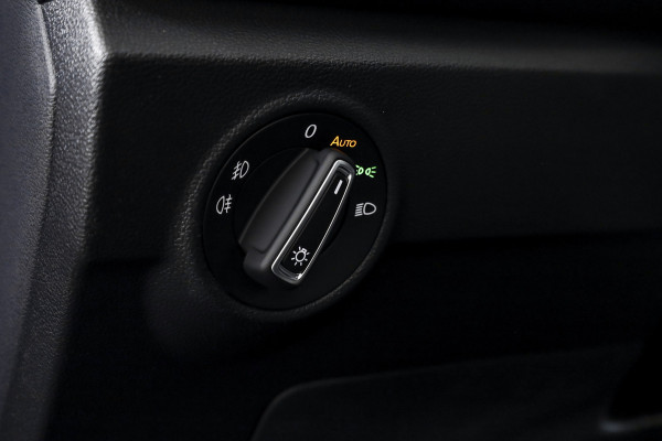 Volkswagen T-Roc 1.5 TSI 150 PK Style - Automaat | Adapt.Cruise | PDC | NAV+App.Connect | Auto.Airco | LM 17" |