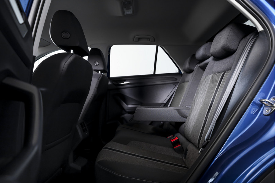 Volkswagen T-Roc 1.5 TSI 150 PK Style - Automaat | Adapt.Cruise | PDC | NAV+App.Connect | Auto.Airco | LM 17" |