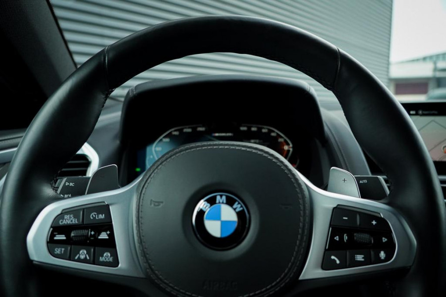 BMW 8 Serie Gran Coupé M850i xDrive High Executive / Drive Assist / 360 Camera / Stoelverwarming&koeling