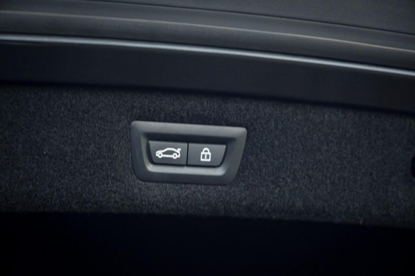 BMW 8 Serie Gran Coupé M850i xDrive High Executive / Drive Assist / 360 Camera / Stoelverwarming&koeling