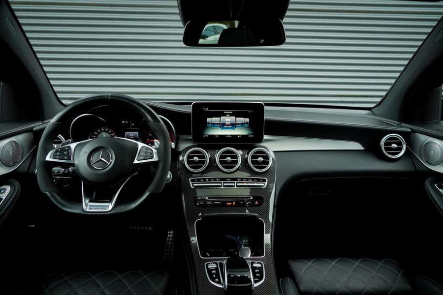 Mercedes-Benz GLC Coupé AMG 63 S 4MATIC+ / NL Auto / Keramisch / Performance Stoelen / Schuifdak