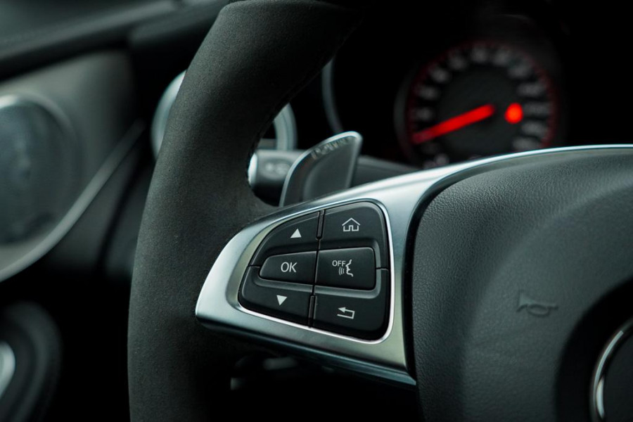 Mercedes-Benz GLC Coupé AMG 63 S 4MATIC+ / NL Auto / Keramisch / Performance Stoelen / Schuifdak