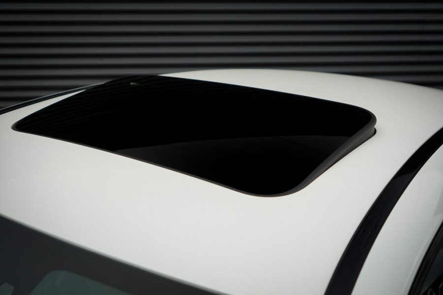 Mercedes-Benz GLC Coupé AMG 63 S 4MATIC+ / NL Auto / Keramisch / Performance Stoelen / Schuifdak