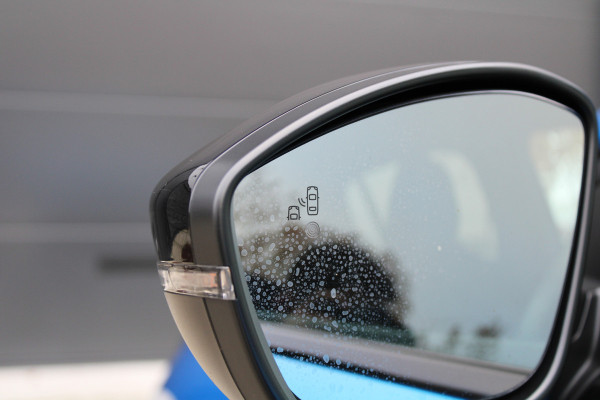 Peugeot 208 Hybrid 100 e-DCS6 GT | 360 CAMERA | DODEHOEK | CARPLAY |