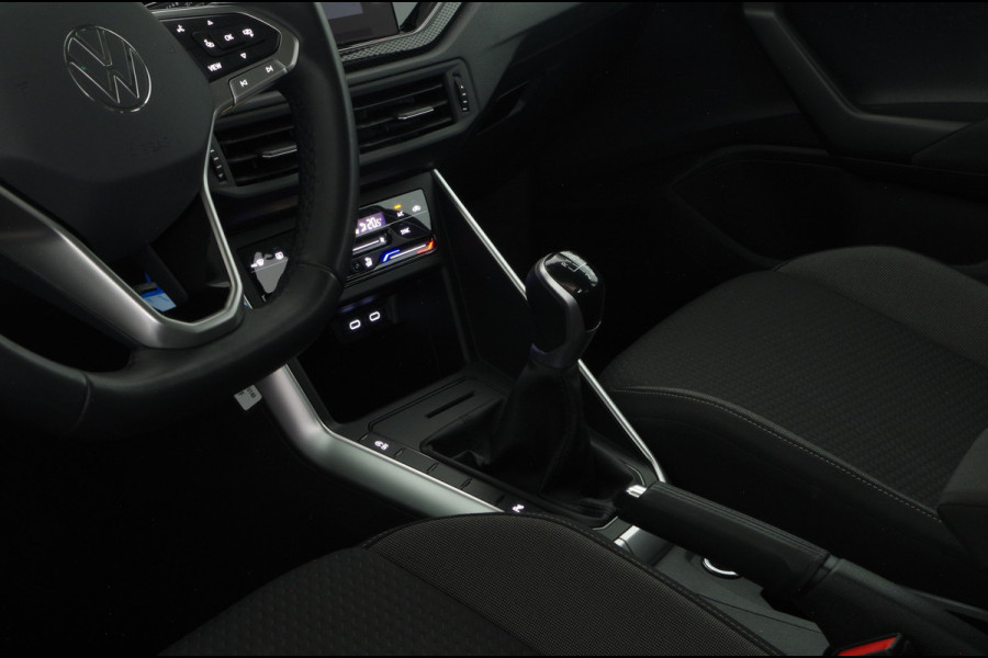 Volkswagen Taigo 1.0 TSI Life Edition Camera/adapt.cruise/Navi/parkeersensor V en A