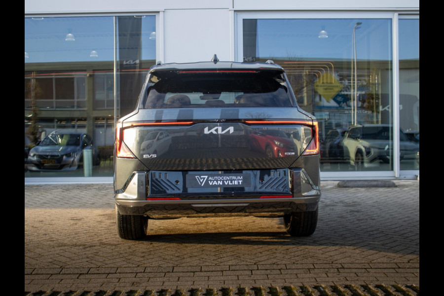 Kia EV5 GT-PlusLine 81.4 kWh | December 2025 beschikbaar voor proefritten | Gratis Metallic lak !
