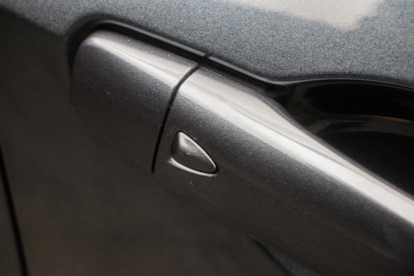 Nissan Micra 0.9 IG-T N-Connecta Sport [ Stoelverwarming Keyless LED Camera Climate Cruise Control Bluetooth ]