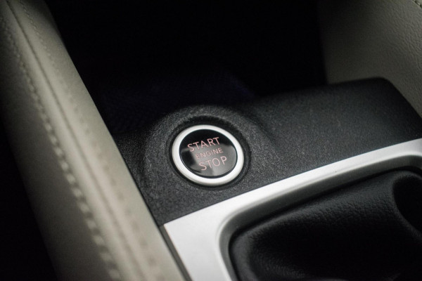 Nissan Micra 0.9 IG-T N-Connecta Sport [ Stoelverwarming Keyless LED Camera Climate Cruise Control Bluetooth ]