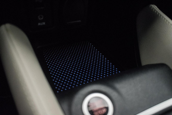 Nissan Micra 0.9 IG-T N-Connecta Sport [ Stoelverwarming Keyless LED Camera Climate Cruise Control Bluetooth ]