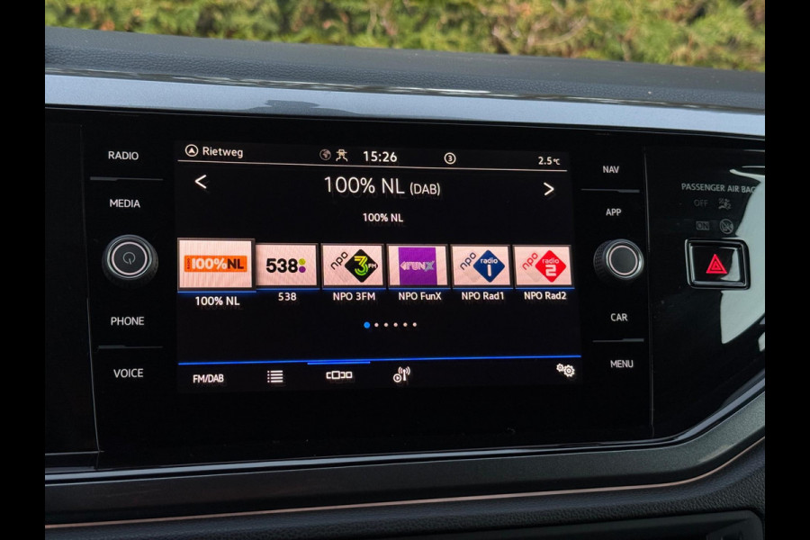 Volkswagen Polo 1.0 TSI Camera IQ Light CarPlay