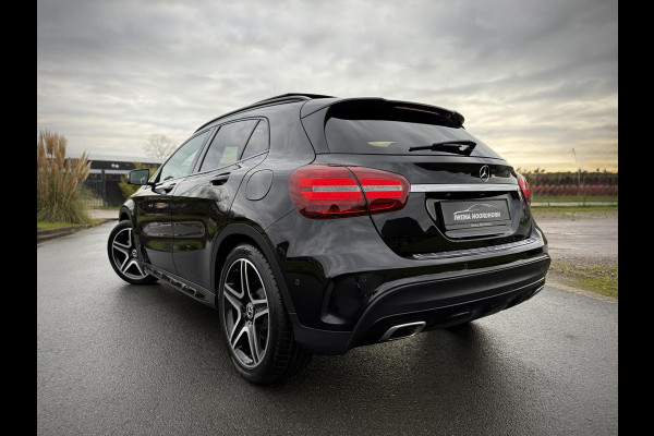 Mercedes-Benz GLA 180 AMG Panoramadak|Camera|Stoelverw.|Night pakket|Keyless-Go|