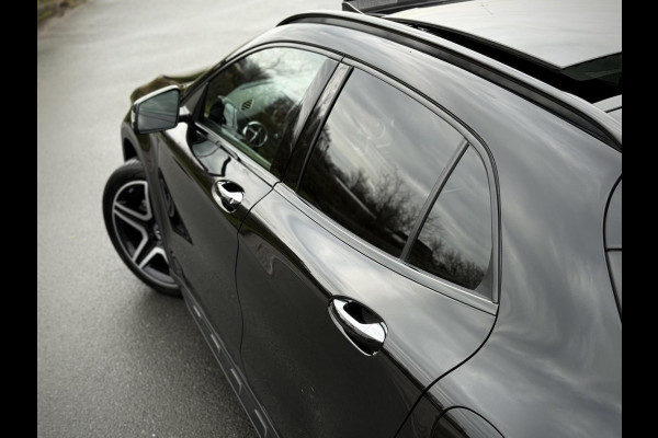 Mercedes-Benz GLA 180 AMG Panoramadak|Camera|Stoelverw.|Night pakket|Keyless-Go|