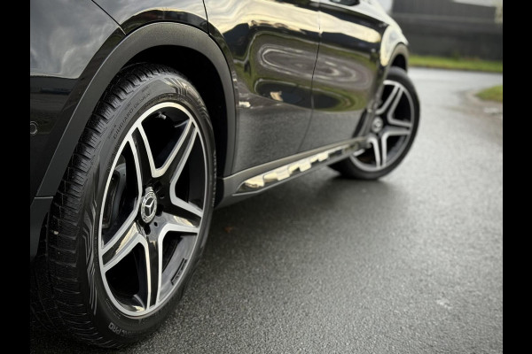 Mercedes-Benz GLA 180 AMG Panoramadak|Camera|Stoelverw.|Night pakket|Keyless-Go|