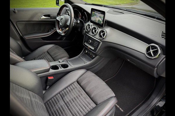 Mercedes-Benz GLA 180 AMG Panoramadak|Camera|Stoelverw.|Night pakket|Keyless-Go|