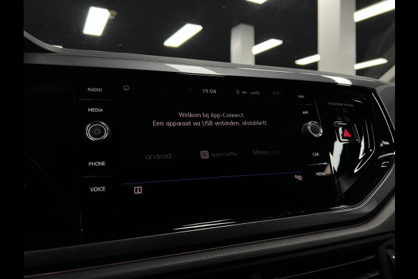 Volkswagen Polo 1.0 TSI Highline |Clima| PDC|Carplay |Navi |