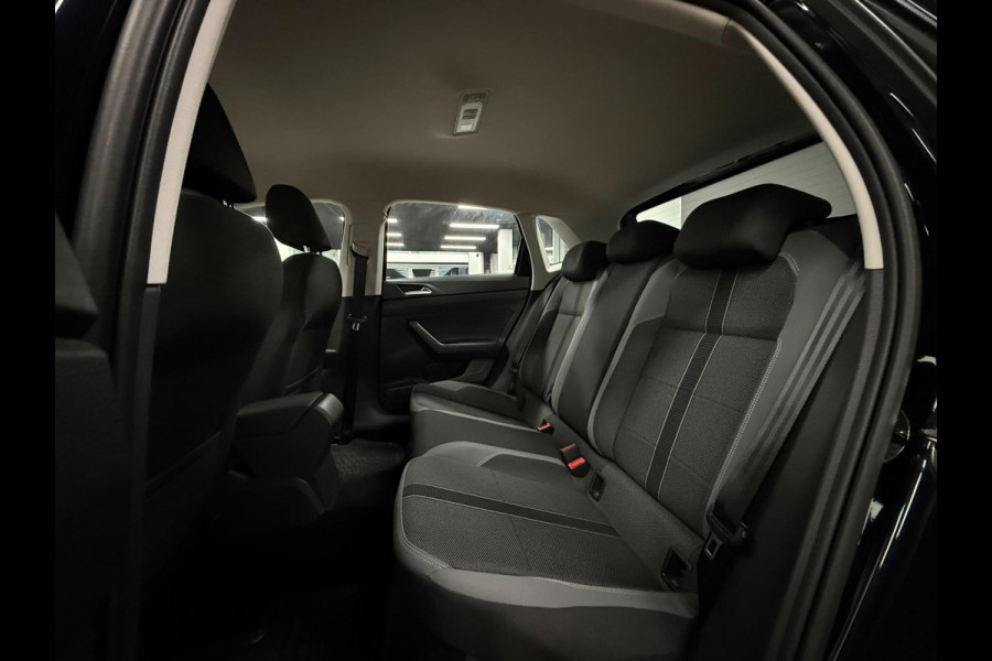 Volkswagen Polo 1.0 TSI Highline |Clima| PDC|Carplay |Navi |
