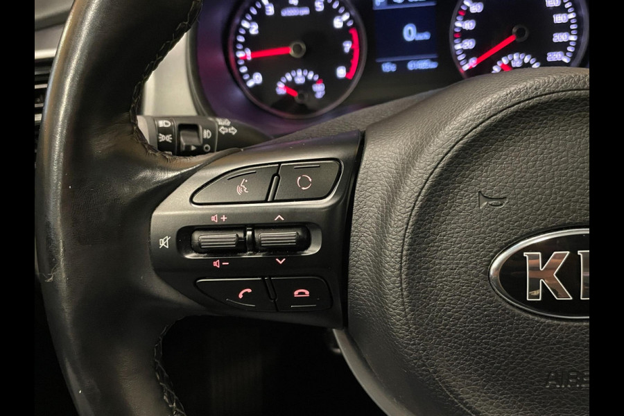 Kia Stonic 1.0 T-GDi ExecutiveLine|AUTOMAAT|LEDER|DAKJE|ANDROID AUTO+APPLE CARPLAY|CAMERA|STOEL+STUURVERW|CRUISE+CLIMATE CONTROL|