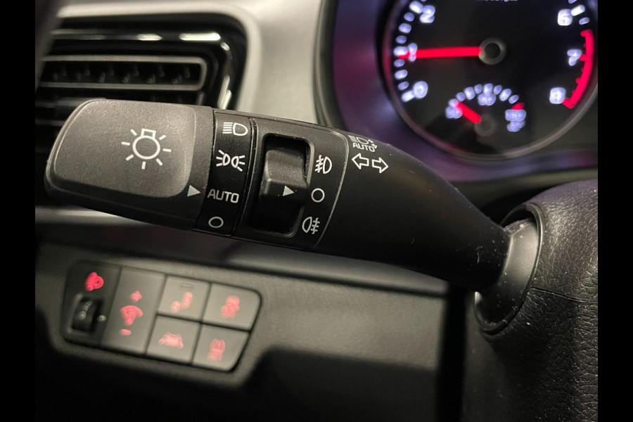Kia Stonic 1.0 T-GDi ExecutiveLine|AUTOMAAT|LEDER|DAKJE|ANDROID AUTO+APPLE CARPLAY|CAMERA|STOEL+STUURVERW|CRUISE+CLIMATE CONTROL|