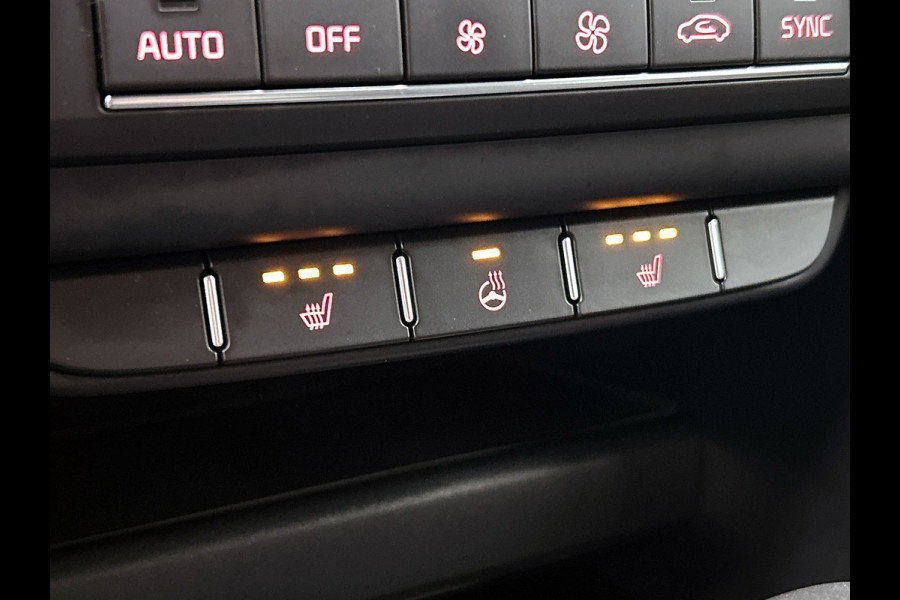 Kia Ceed 1.4 T-GDi DynamicLine | 140PK | CARPLAY | STUUR STOELVERW | ADD CRUISE | CLIMATE | LANE ASS |ACHTERCAM | PERF ONDERHOUD |