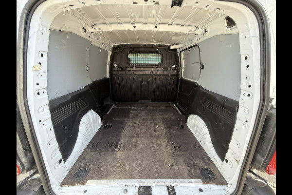 Peugeot Partner 1.5 BlueHDI EURO 6 Premium Cruise control/trekhaak/navigatie systeem