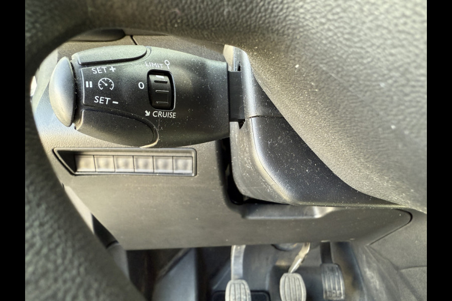 Peugeot Partner 1.5 BlueHDI EURO 6 Premium Cruise control/trekhaak/navigatie systeem