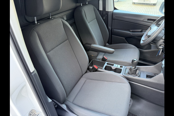 Volkswagen Caddy Cargo 2.0 TDI 102PK Euo 6 CarPlay/trekhaak/ Climat control