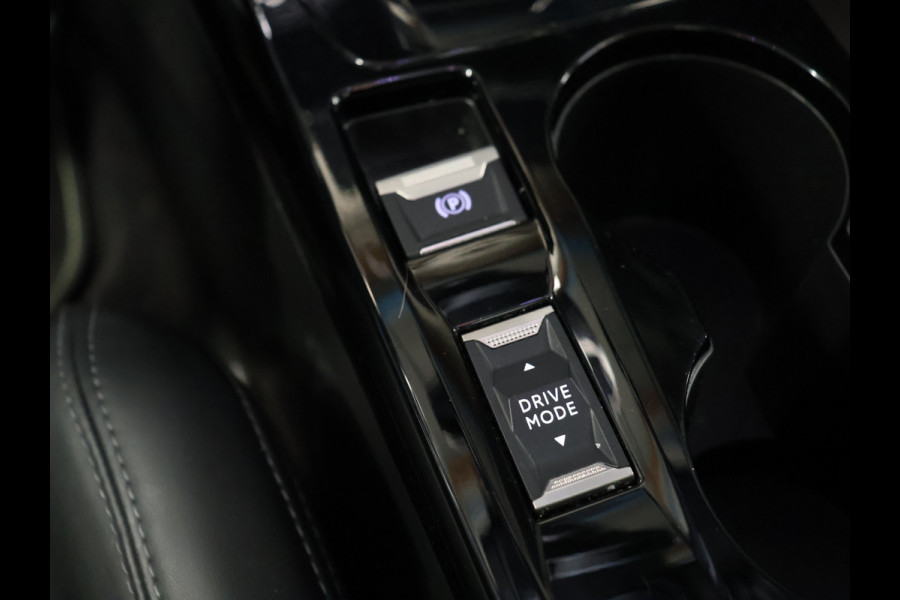 Peugeot 208 1.2 PureTech GT Automaat [PANORAMADAK, DIGITAL DASHBOARD, APPLE CARPLAY, ANDROID, DIGITAL COCKPIT, SPORTSTOELEN, SPORTSTUUR, CAMERA, PDC V+A, CRUISE, CLIMATE, NIEUWSTAAT]