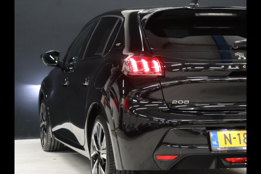 Peugeot 208 1.2 PureTech GT Automaat [PANORAMADAK, DIGITAL DASHBOARD, APPLE CARPLAY, ANDROID, DIGITAL COCKPIT, SPORTSTOELEN, SPORTSTUUR, CAMERA, PDC V+A, CRUISE, CLIMATE, NIEUWSTAAT]