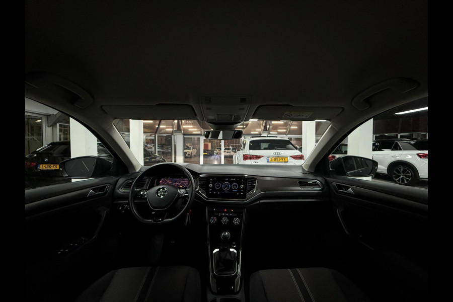 Volkswagen T-Roc 1.0 TSI | Carplay | Lane | Virtual |Led |