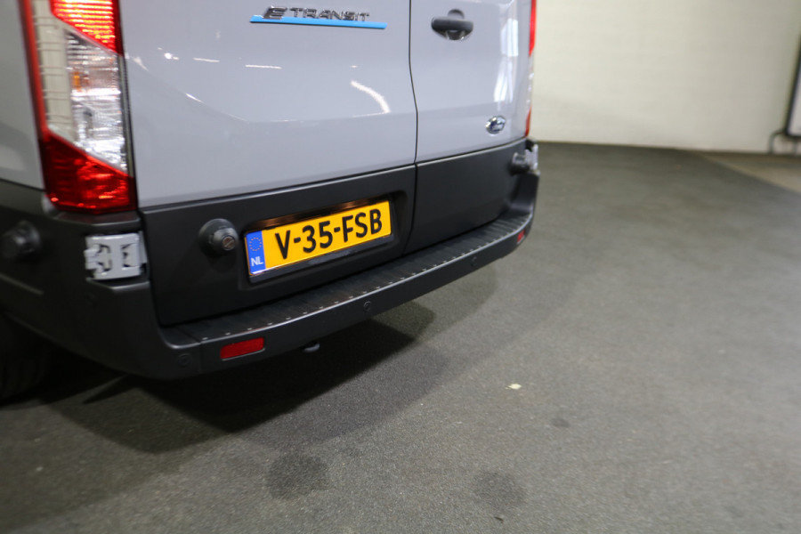 Ford E-Transit 350 L3 H2 Trend 68 kWh Navigatie Adapt. Cruise 360 Camera