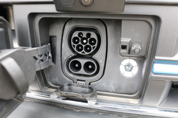 Ford E-Transit 350 L3 H2 Trend 68 kWh Navigatie Adapt. Cruise 360 Camera