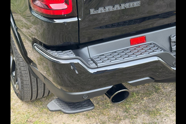 Dodge Ram Laramie full spec. luchtvering, pano, pass.scherm MY25 3.0L TT Hurrican 420pk